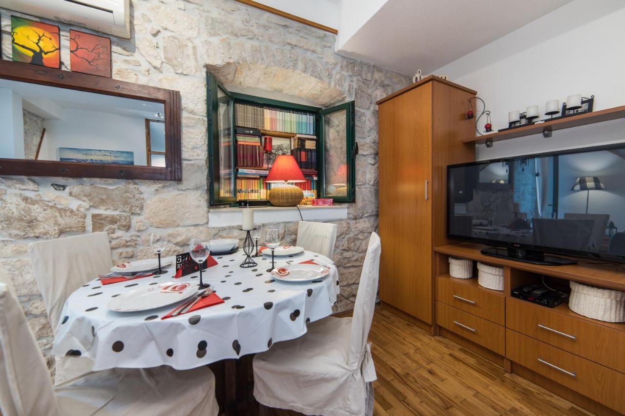גראדאץ Apartments Gajeta מראה חיצוני תמונה