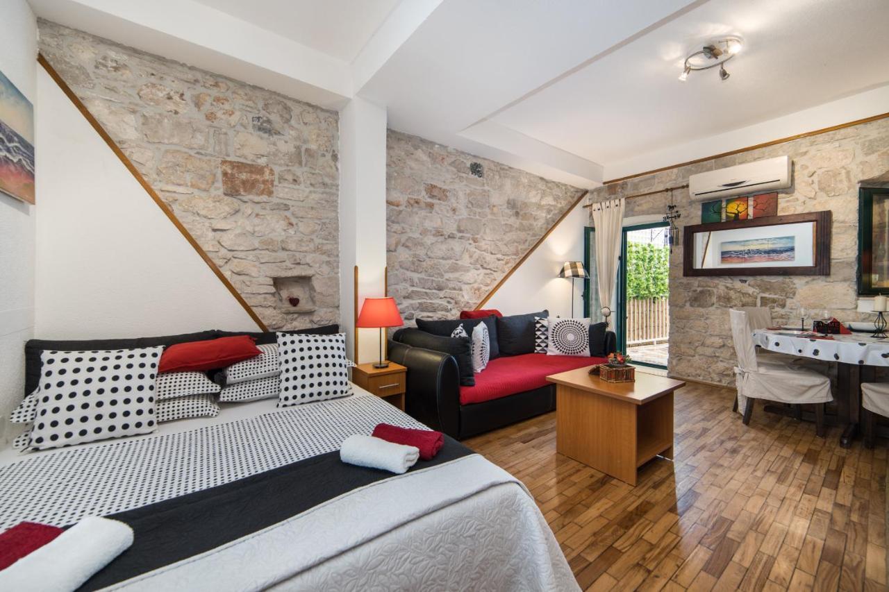גראדאץ Apartments Gajeta מראה חיצוני תמונה