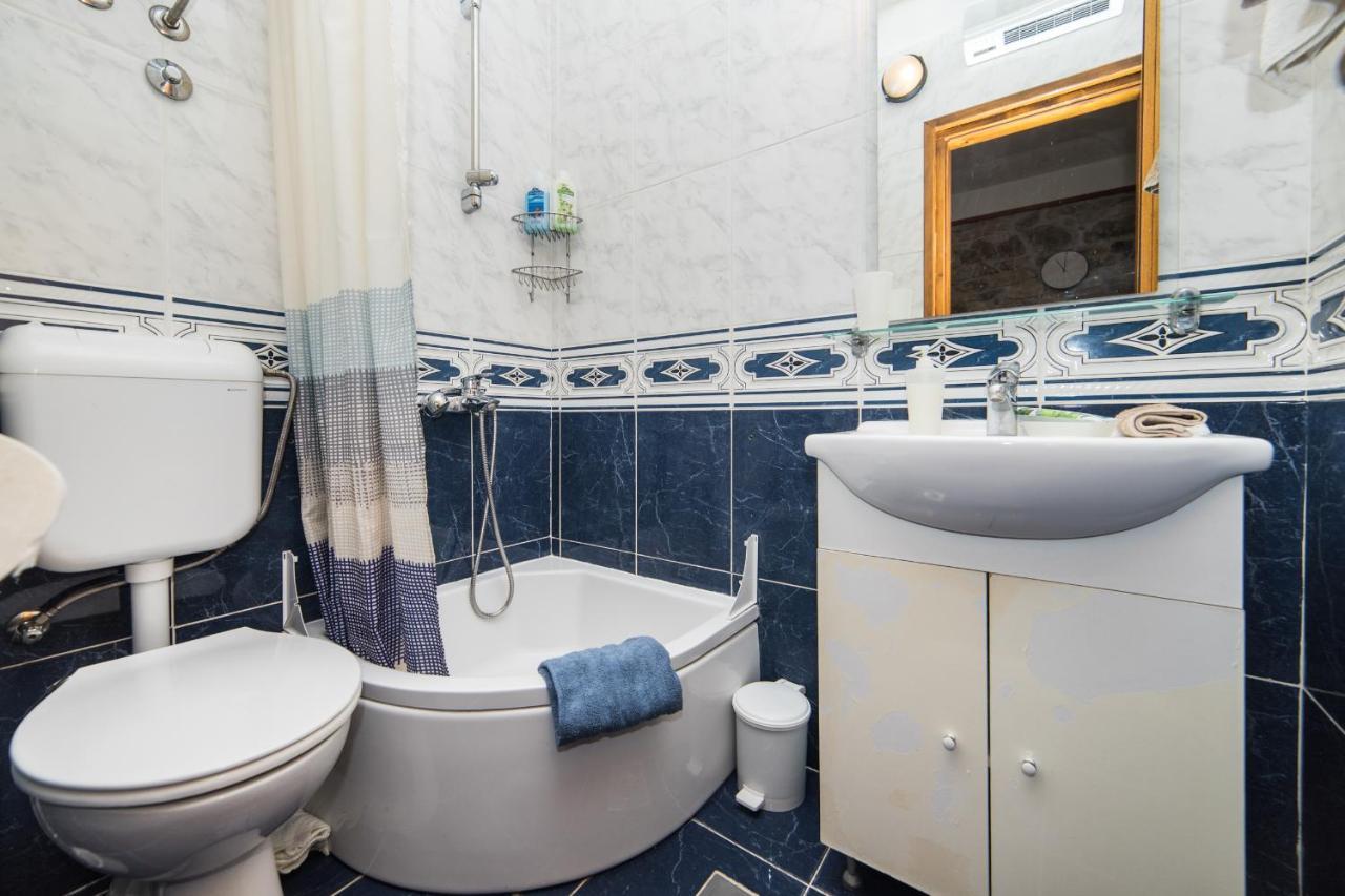 גראדאץ Apartments Gajeta מראה חיצוני תמונה
