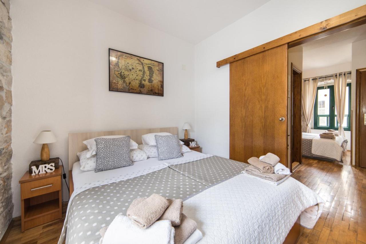 גראדאץ Apartments Gajeta מראה חיצוני תמונה